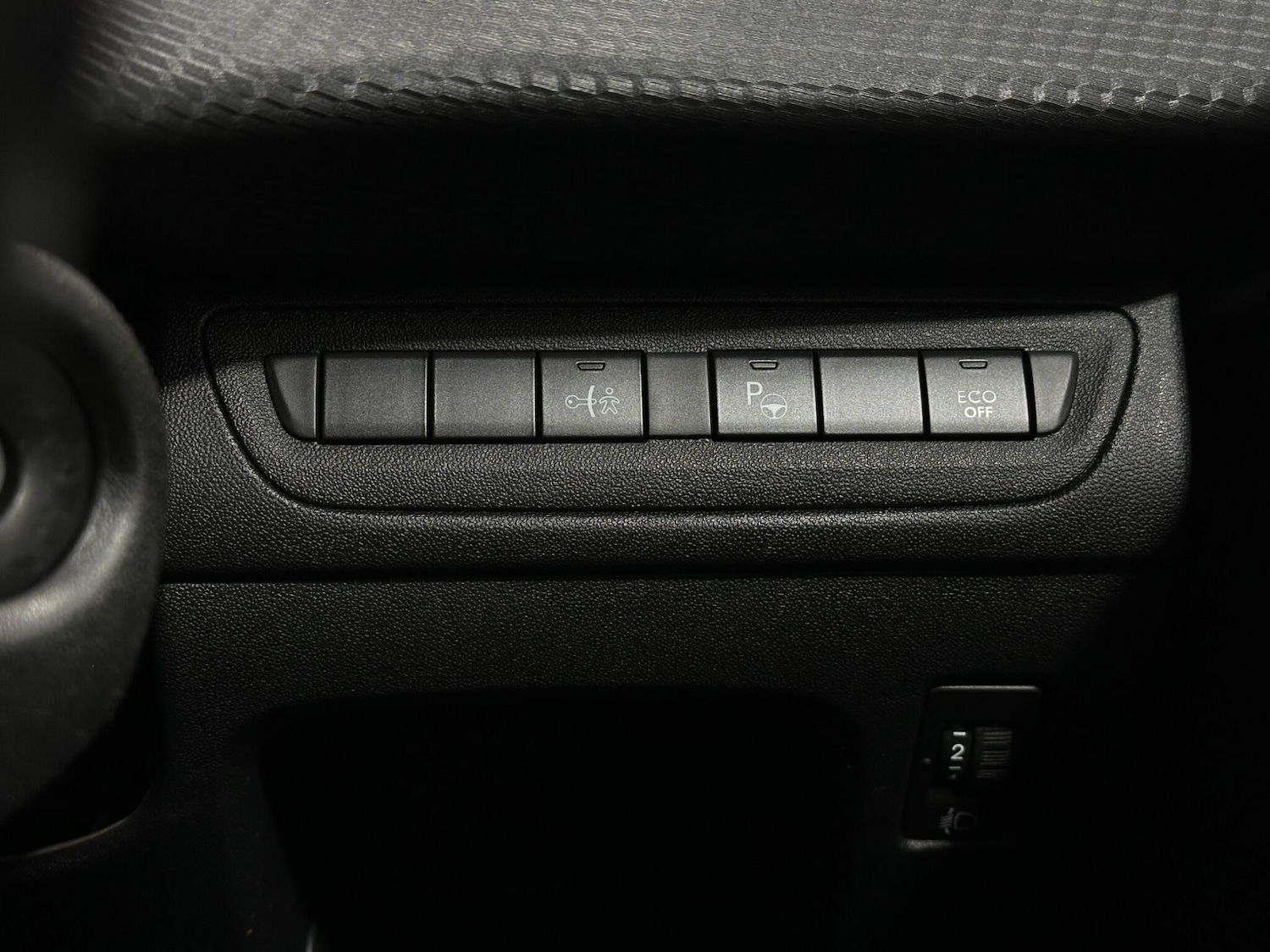 Used Peugeot 208 2018 for sale - 76878871: Photo 16