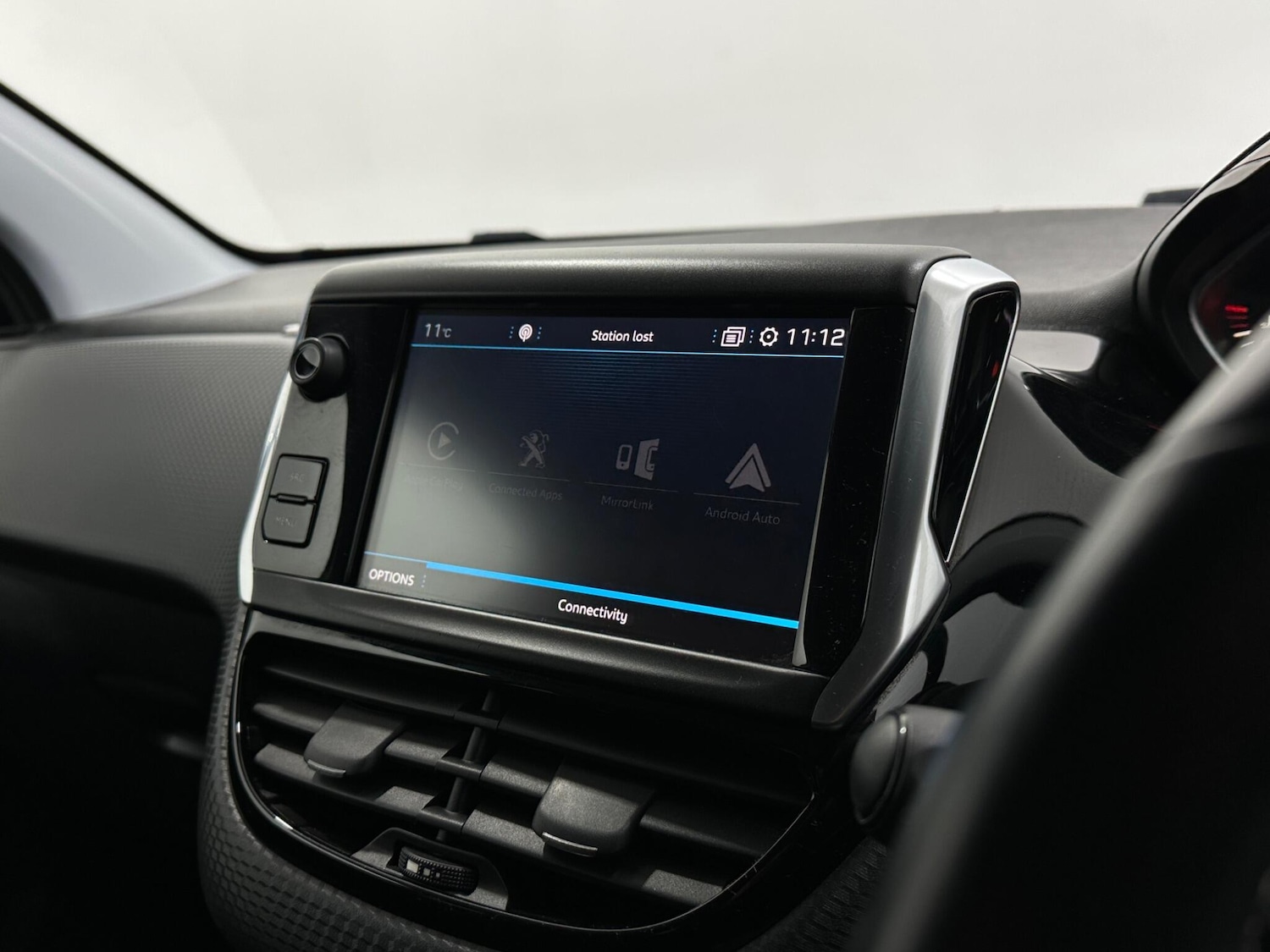 Used Peugeot 208 2018 for sale - 76878871: Photo 22