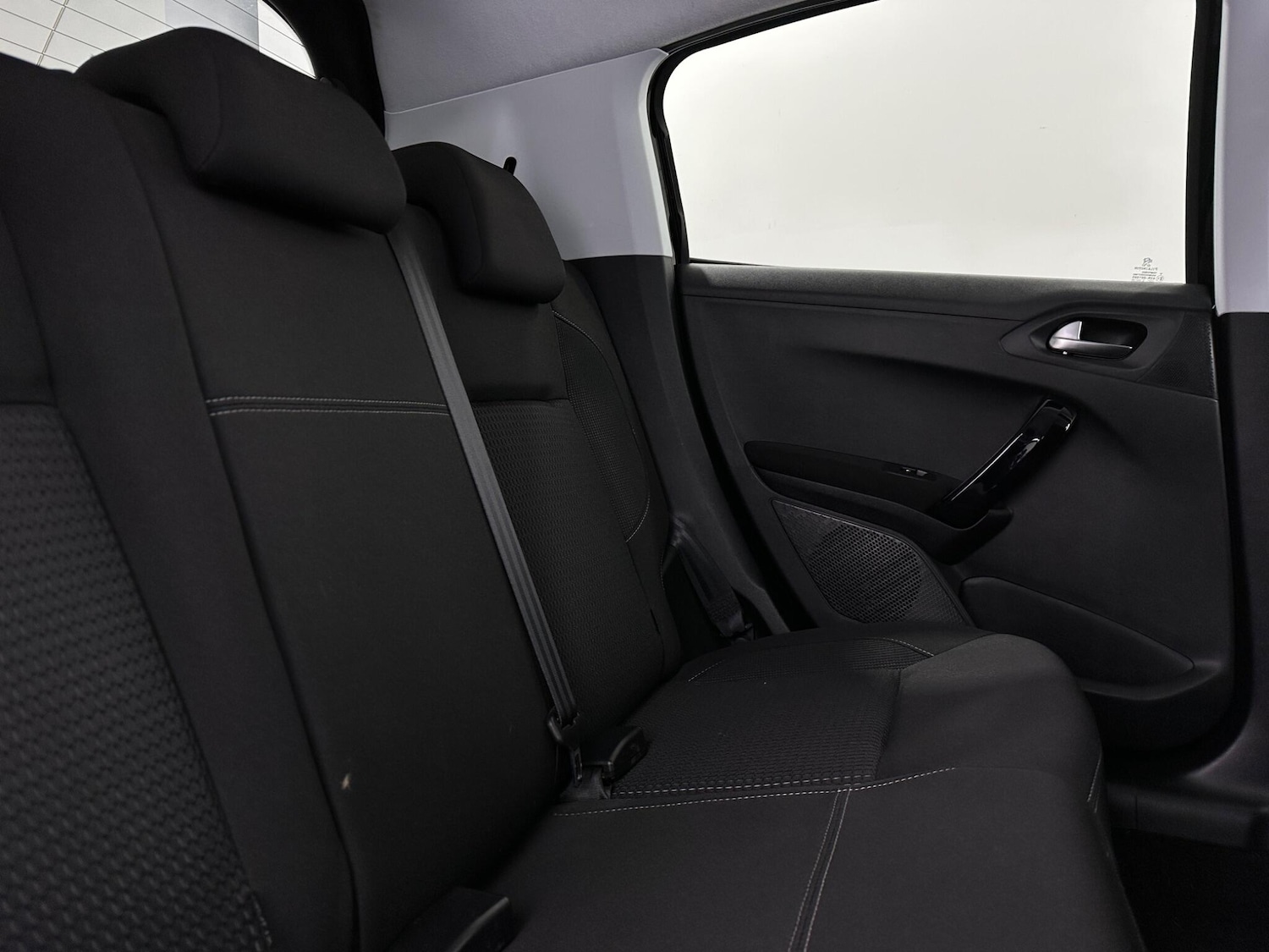 Used Peugeot 208 2018 for sale - 76878871: Photo 38