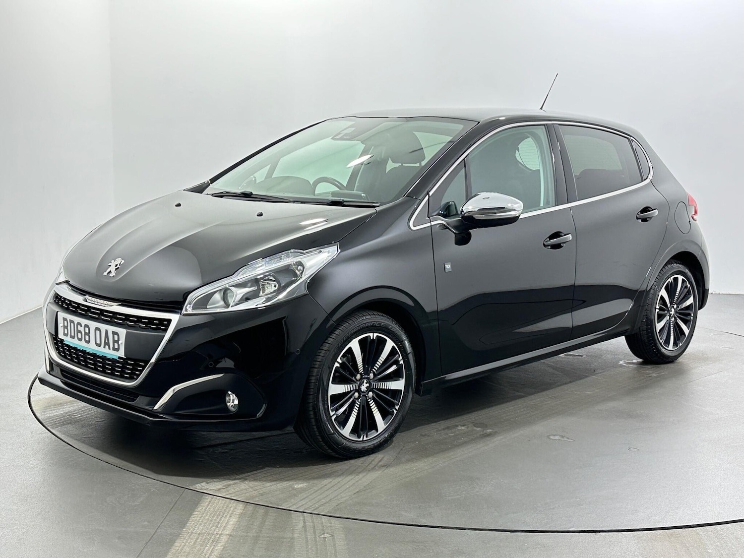 Used Peugeot 208 2018 for sale - 76878871: Photo 4