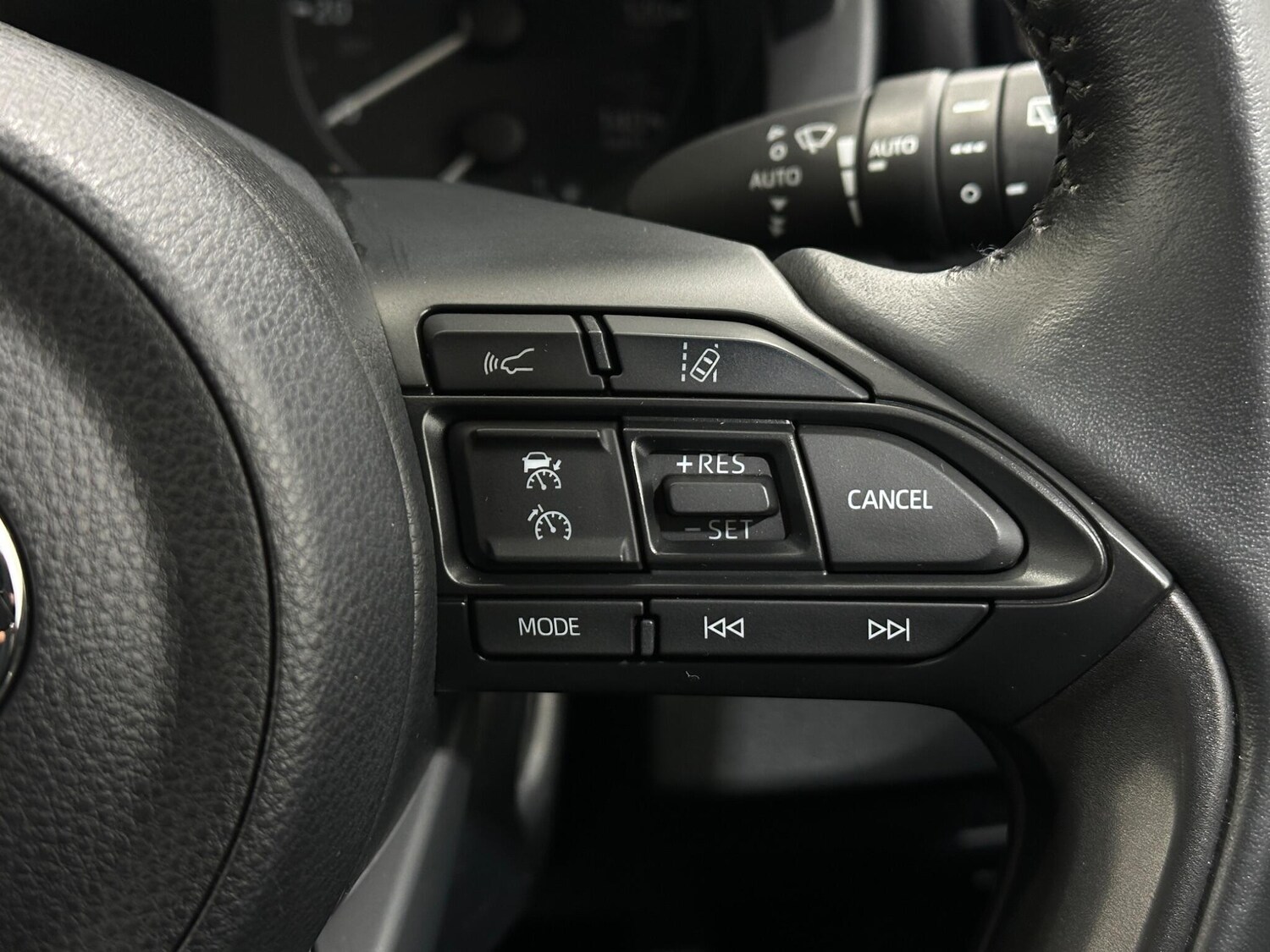 Used Toyota Yaris for sale - 77939968: Photo 16