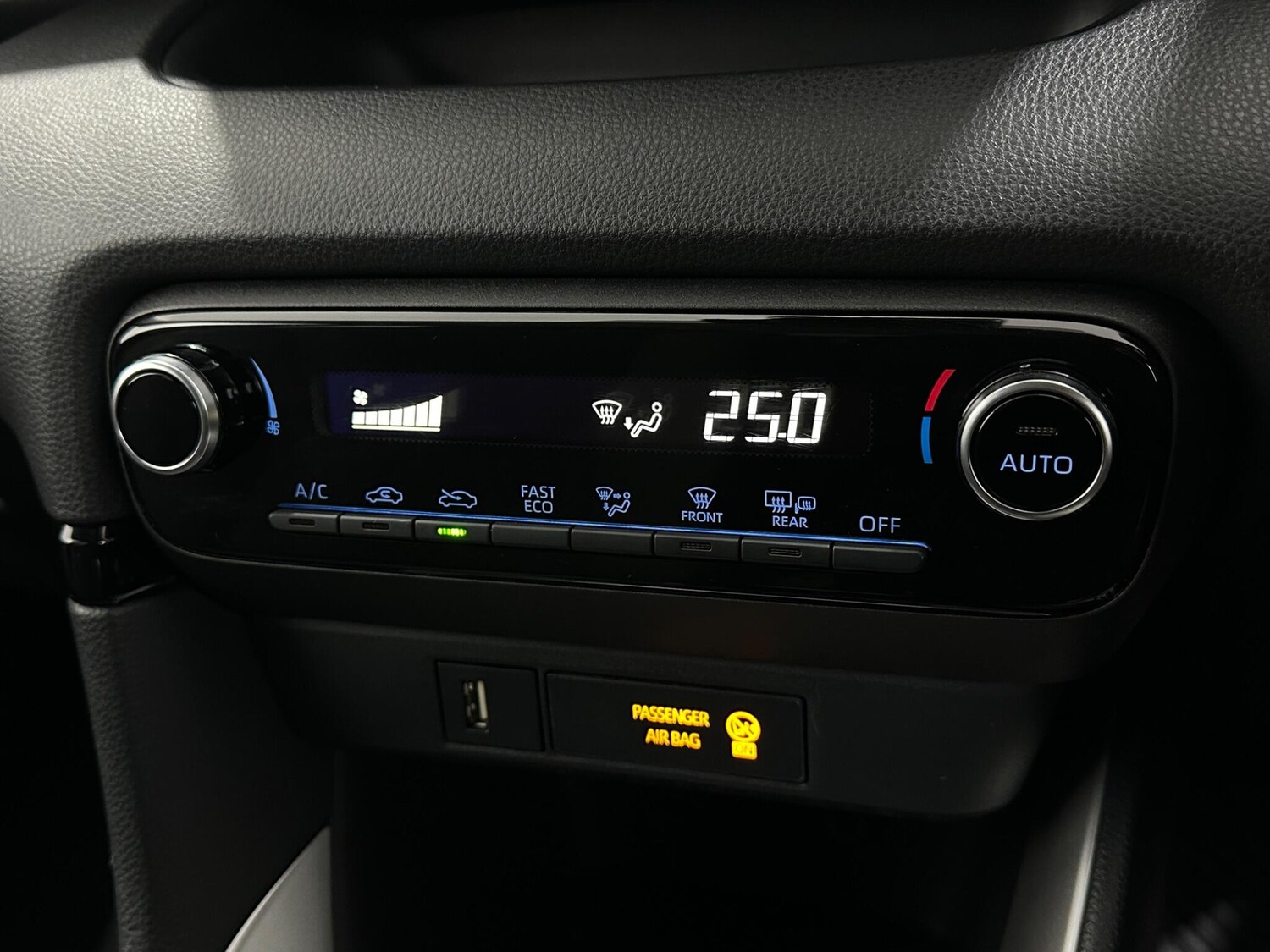 Used Toyota Yaris for sale - 77939968: Photo 20