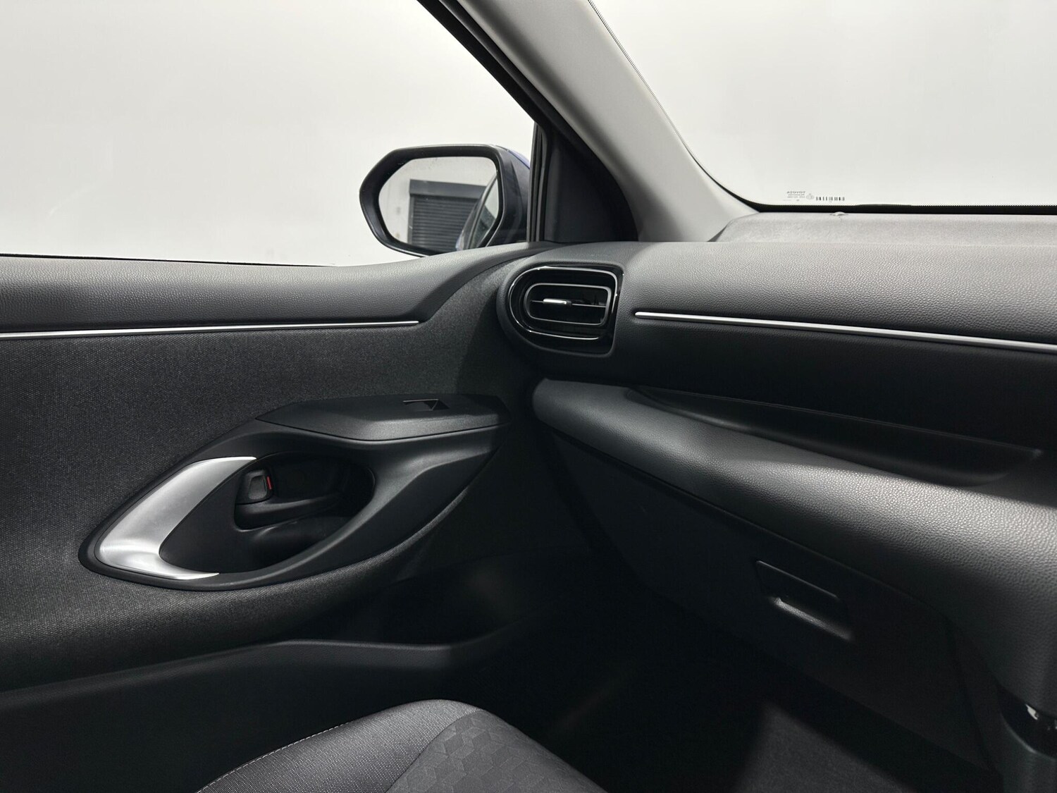 Used Toyota Yaris for sale - 77939968: Photo 23