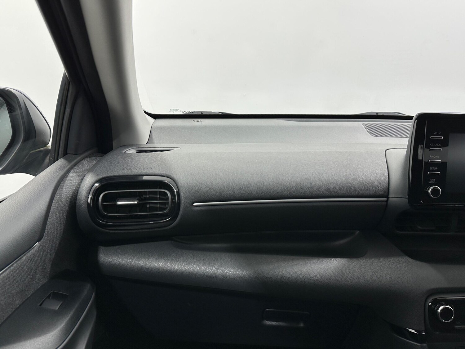 Used Toyota Yaris for sale - 77939968: Photo 25