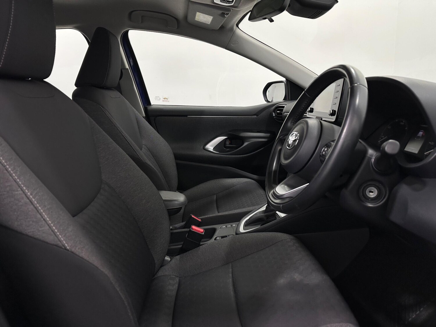 Used Toyota Yaris for sale - 77939968: Photo 28