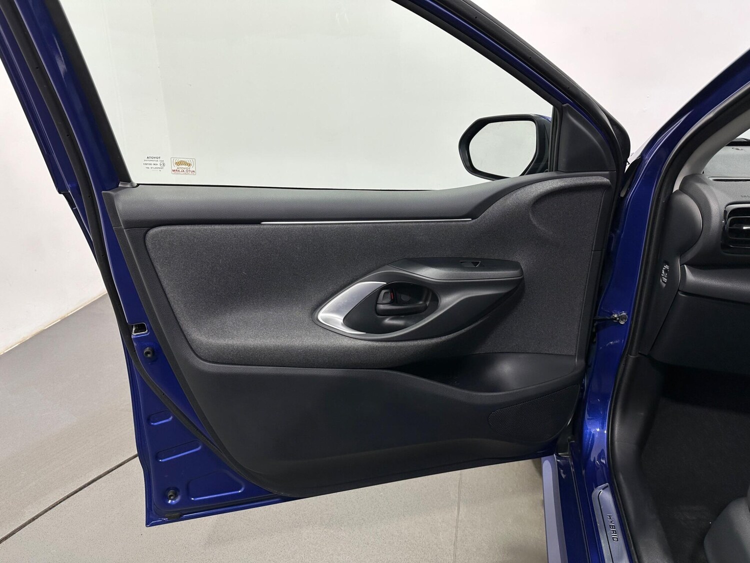 Used Toyota Yaris for sale - 77939968: Photo 33