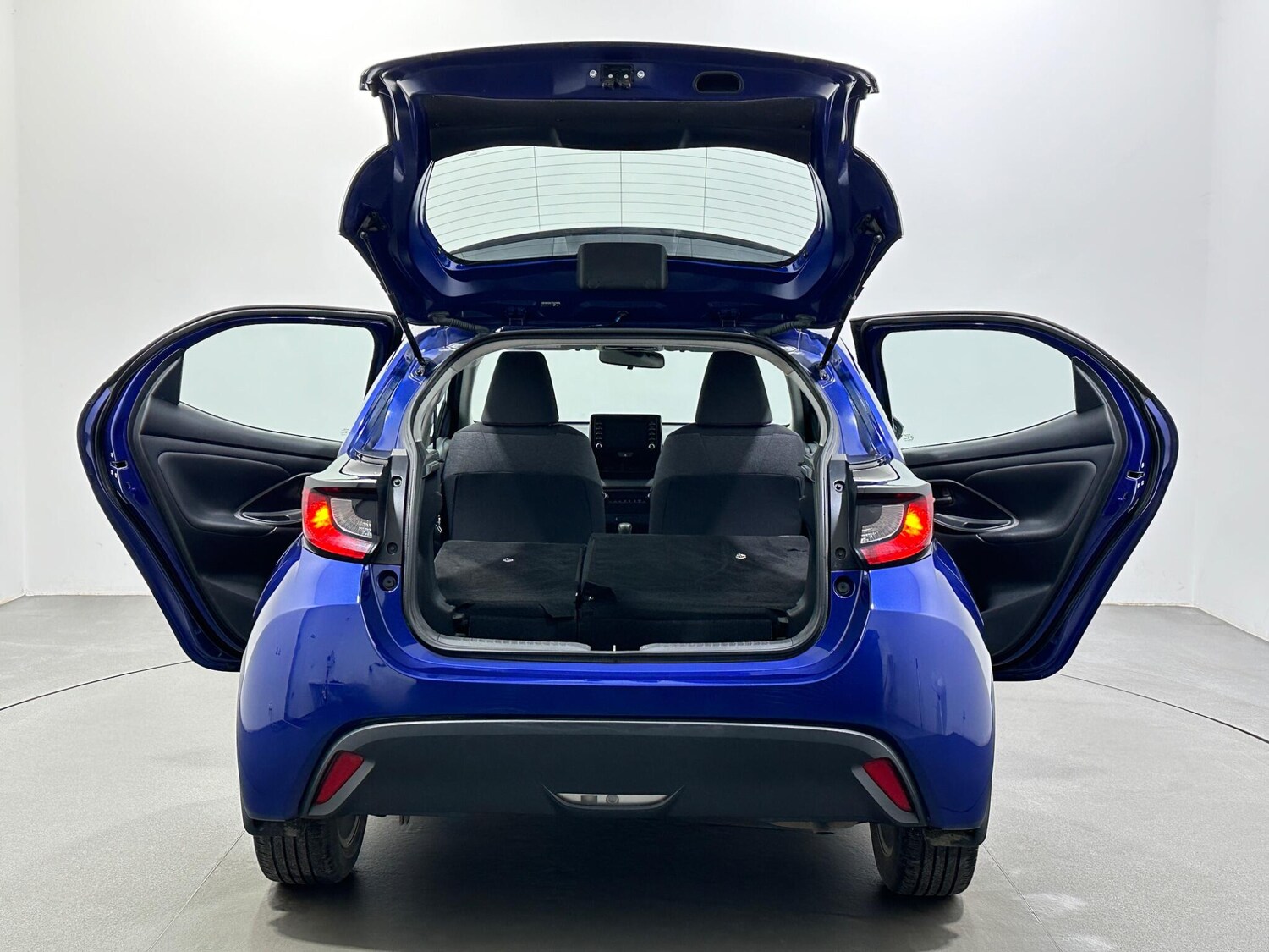 Used Toyota Yaris for sale - 77939968: Photo 40