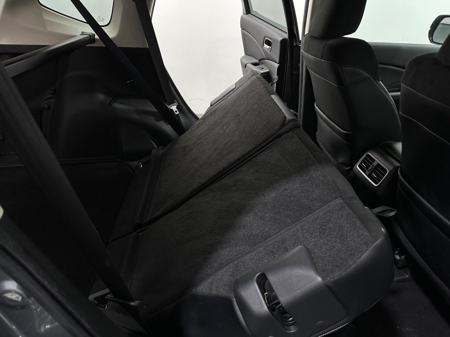 Used Honda CR-V 2018 for sale - 77120561: Photo 42