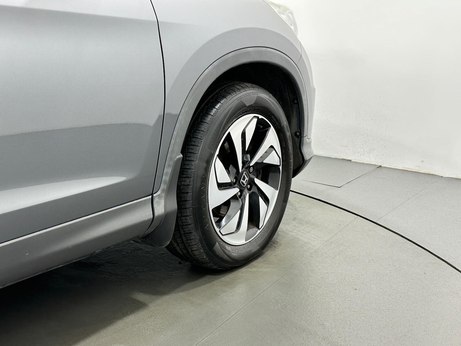 Used Honda CR-V 2018 for sale - 77120561: Photo 46