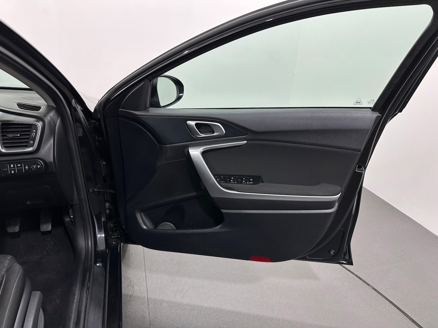 Used Kia Ceed 2021 for sale - 76878465: Photo 28