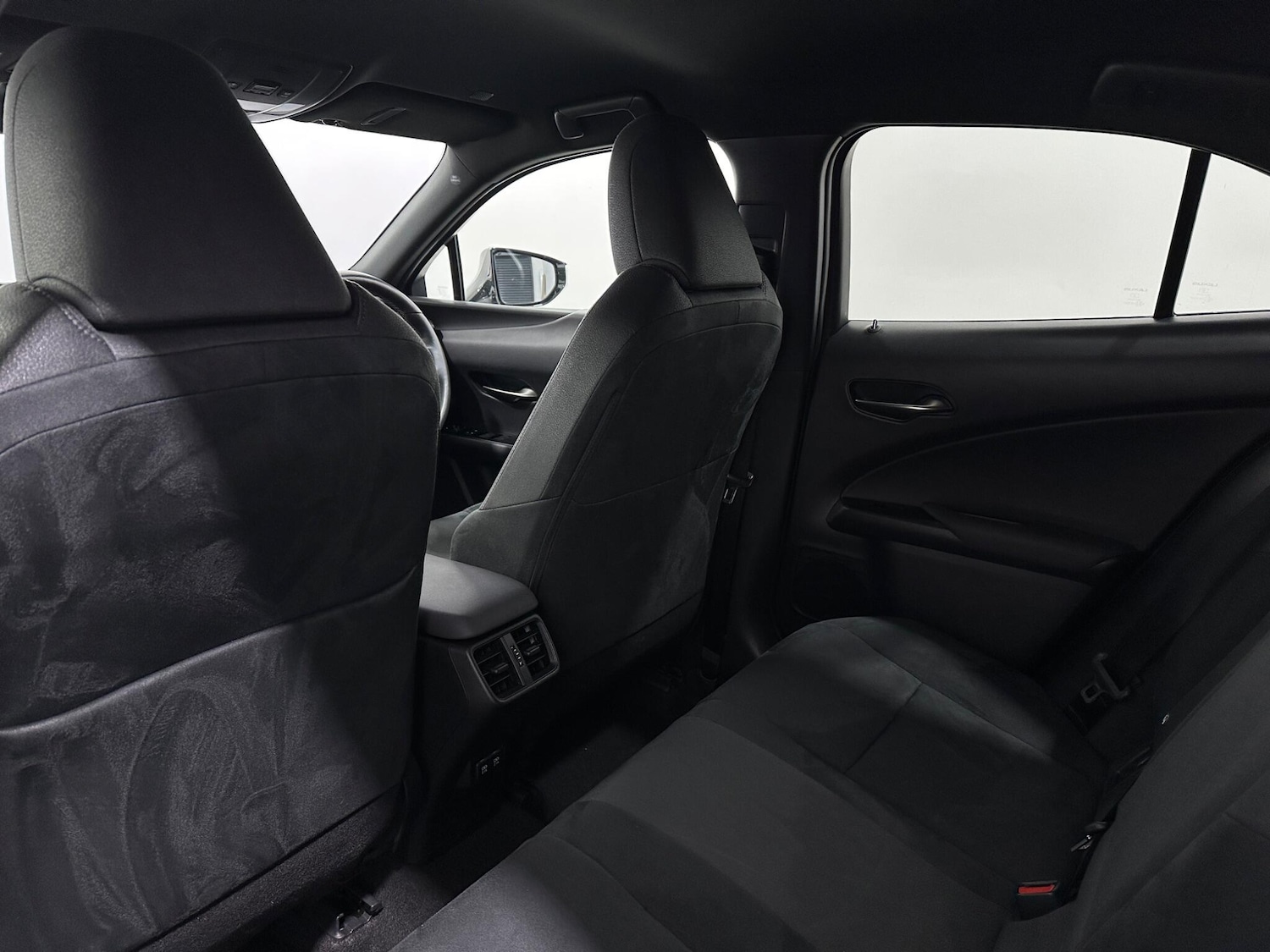 Used Lexus UX 2019 for sale - 77144640: Photo 40