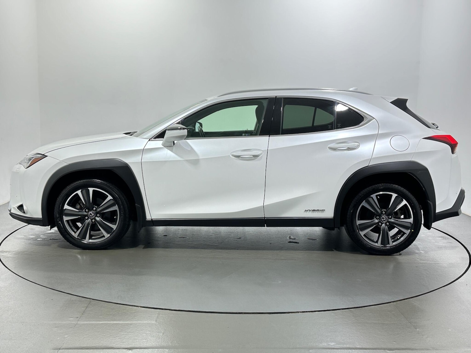Used Lexus UX 2019 for sale - 77144640: Photo 5
