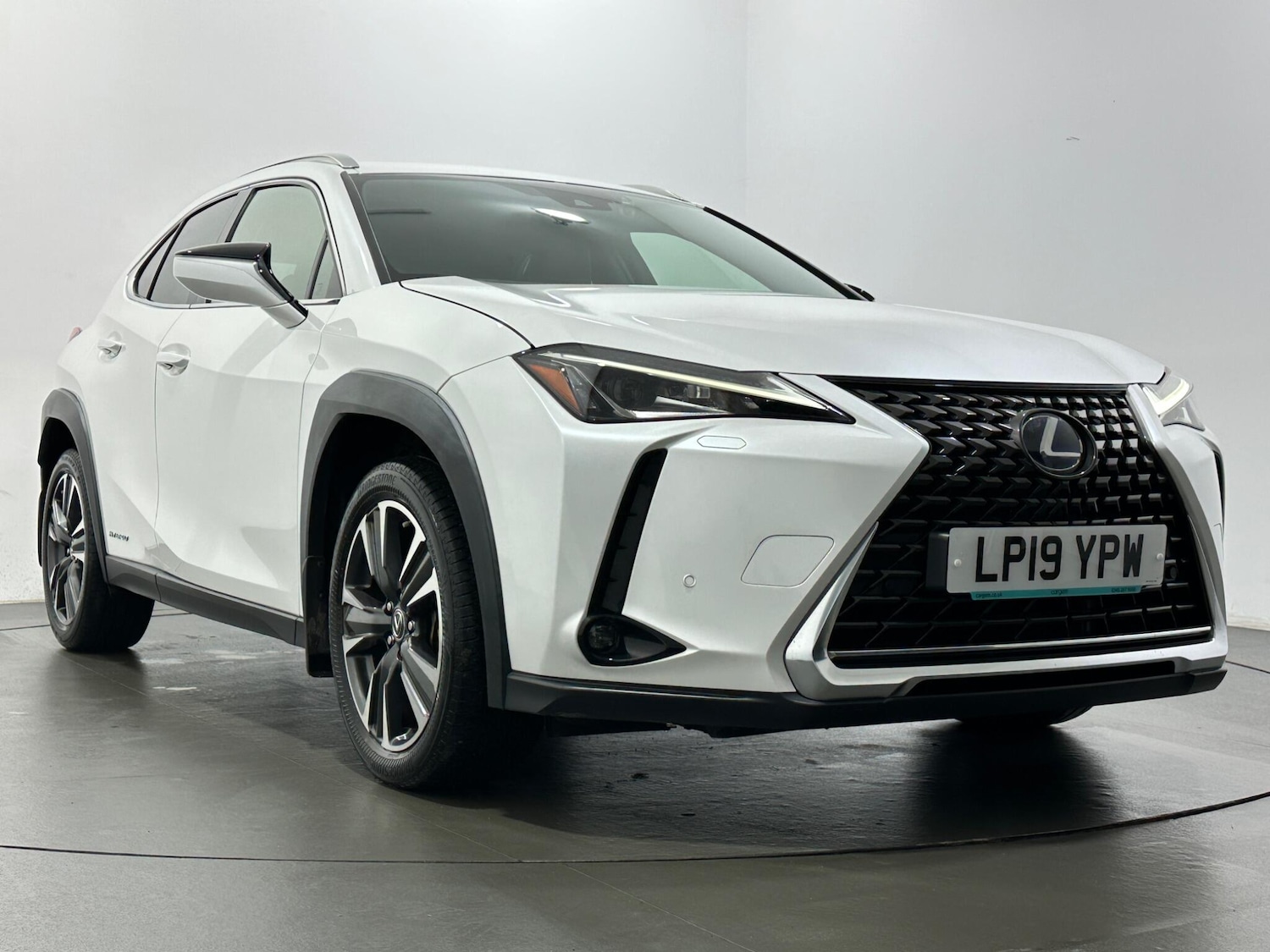 Used Lexus UX 2019 for sale - 77144640: Photo 54