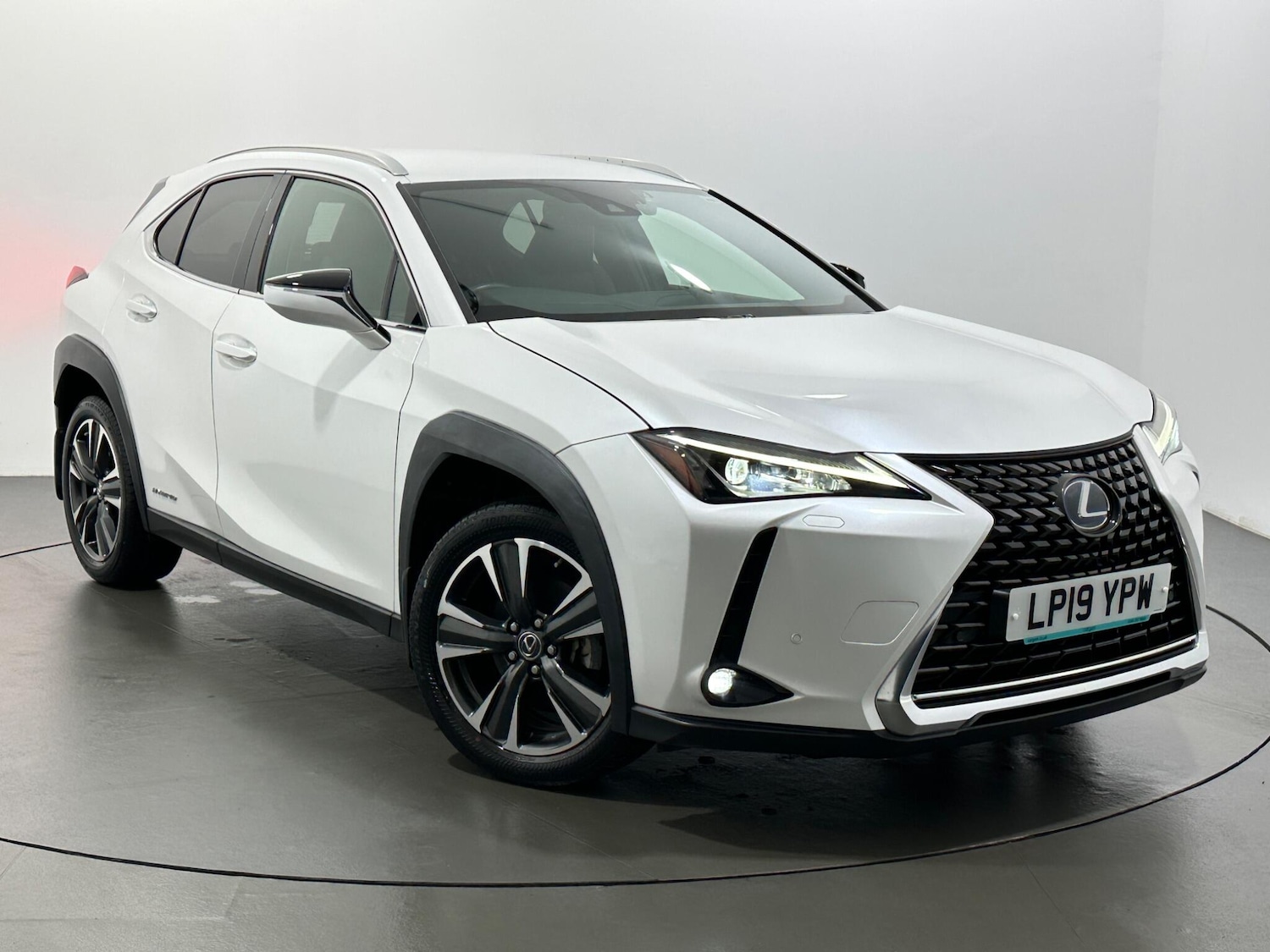 Used Lexus UX 2019 for sale - 77144640: Photo 56