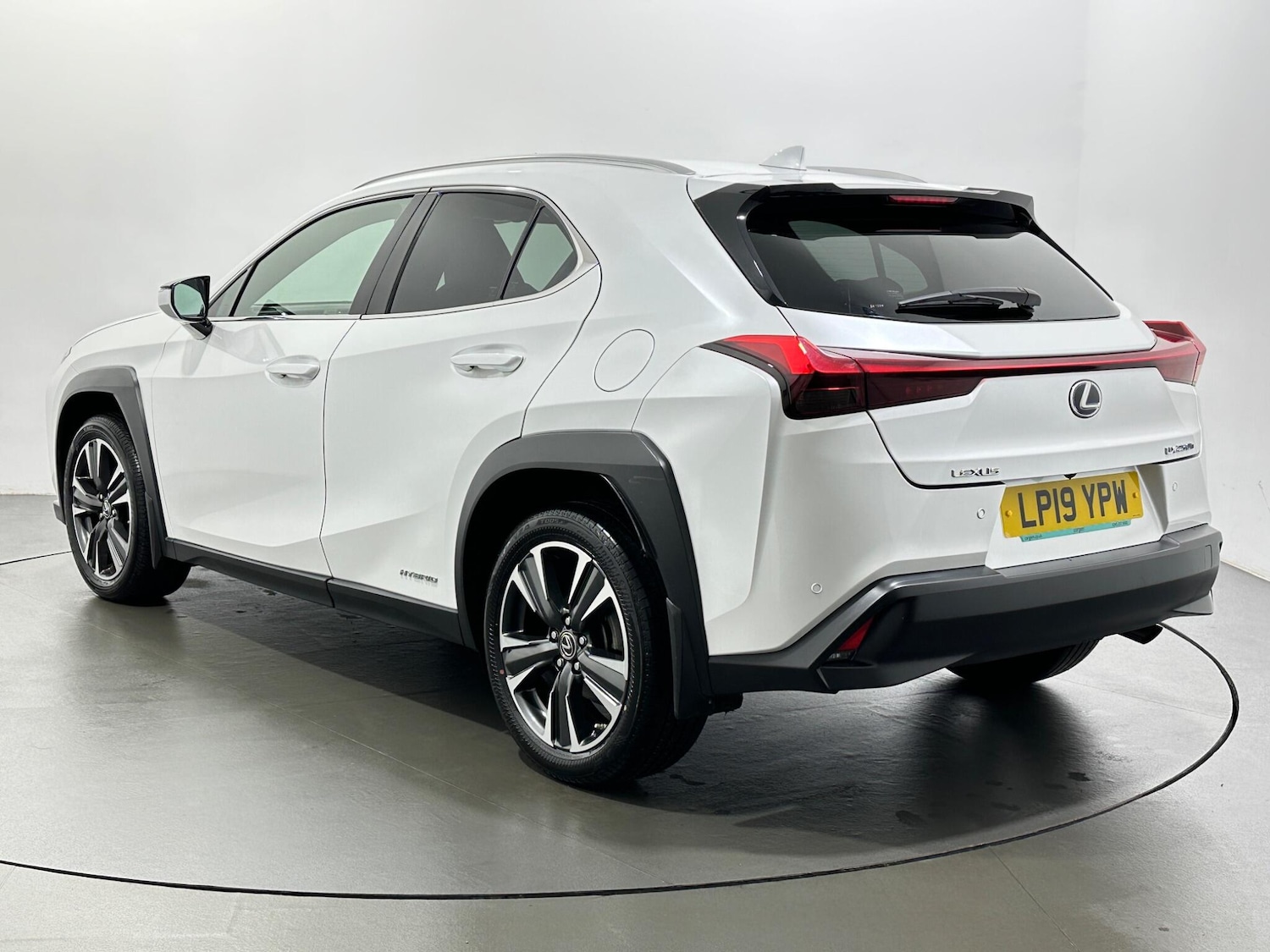 Used Lexus UX 2019 for sale - 77144640: Photo 6