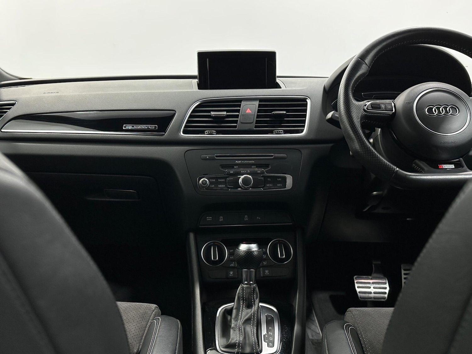 Used Audi Q3 2018 for sale - 76878821: Photo 18