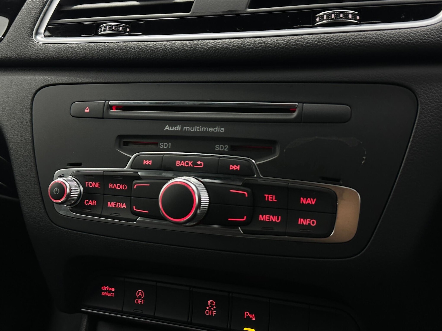 Used Audi Q3 2018 for sale - 76878821: Photo 21