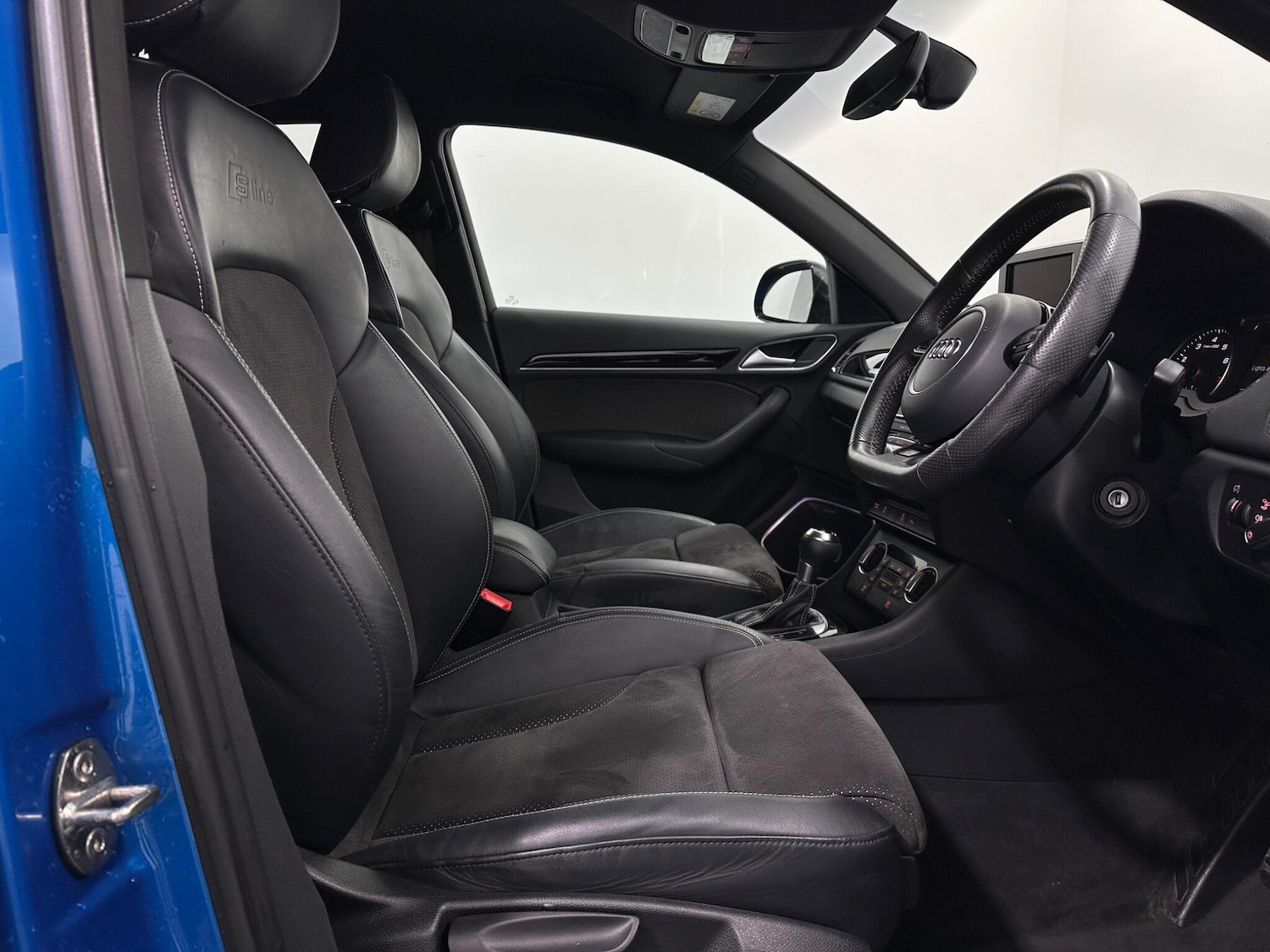 Used Audi Q3 2018 for sale - 76878821: Photo 28