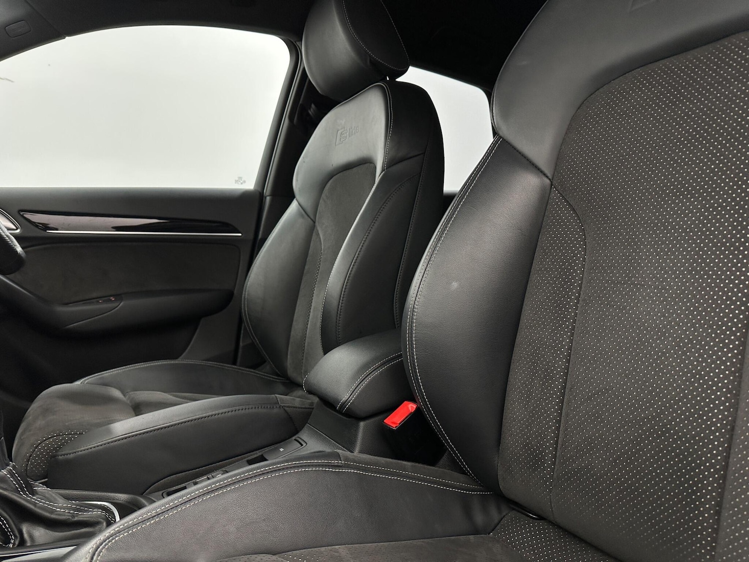 Used Audi Q3 2018 for sale - 76878821: Photo 33