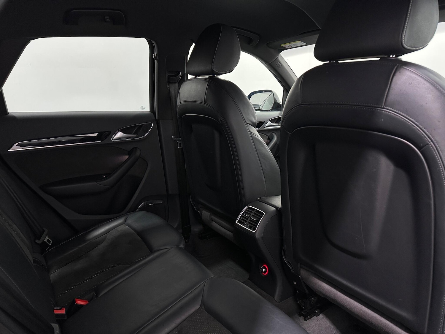 Used Audi Q3 2018 for sale - 76878821: Photo 39