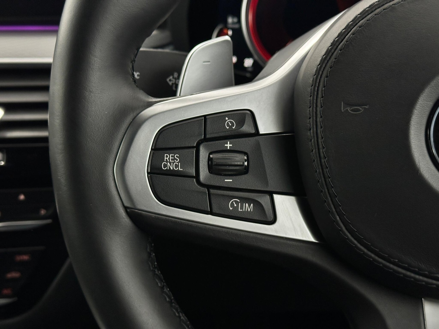 Used BMW 5 Series 2018 for sale - 77768982: Photo 15