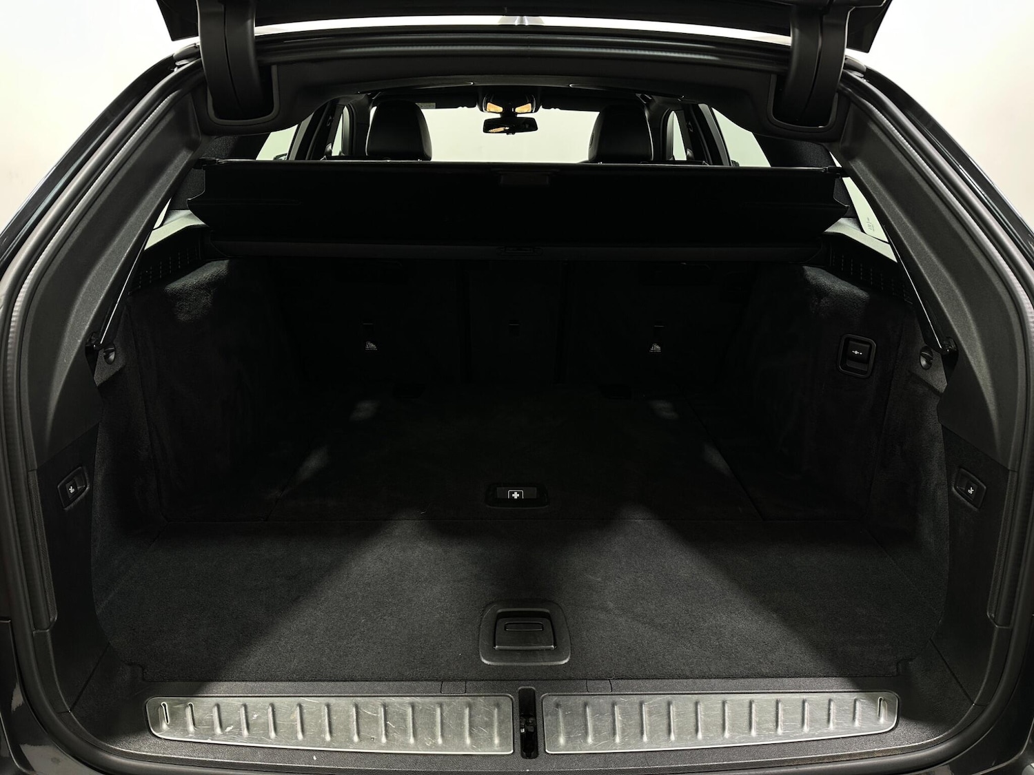 Used BMW 5 Series 2018 for sale - 77768982: Photo 48