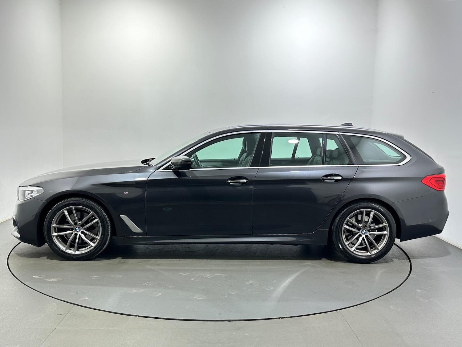 Used BMW 5 Series 2018 for sale - 77768982: Photo 5
