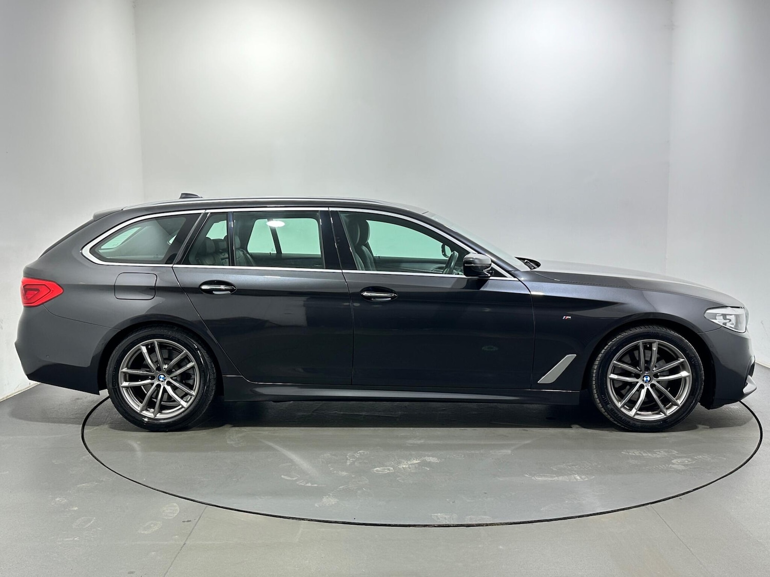 Used BMW 5 Series 2018 for sale - 77768982: Photo 9