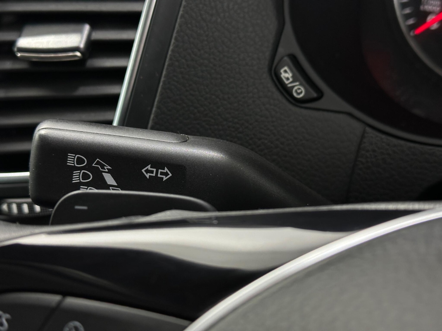 Used Volkswagen Sharan 2019 for sale - 76878940: Photo 12