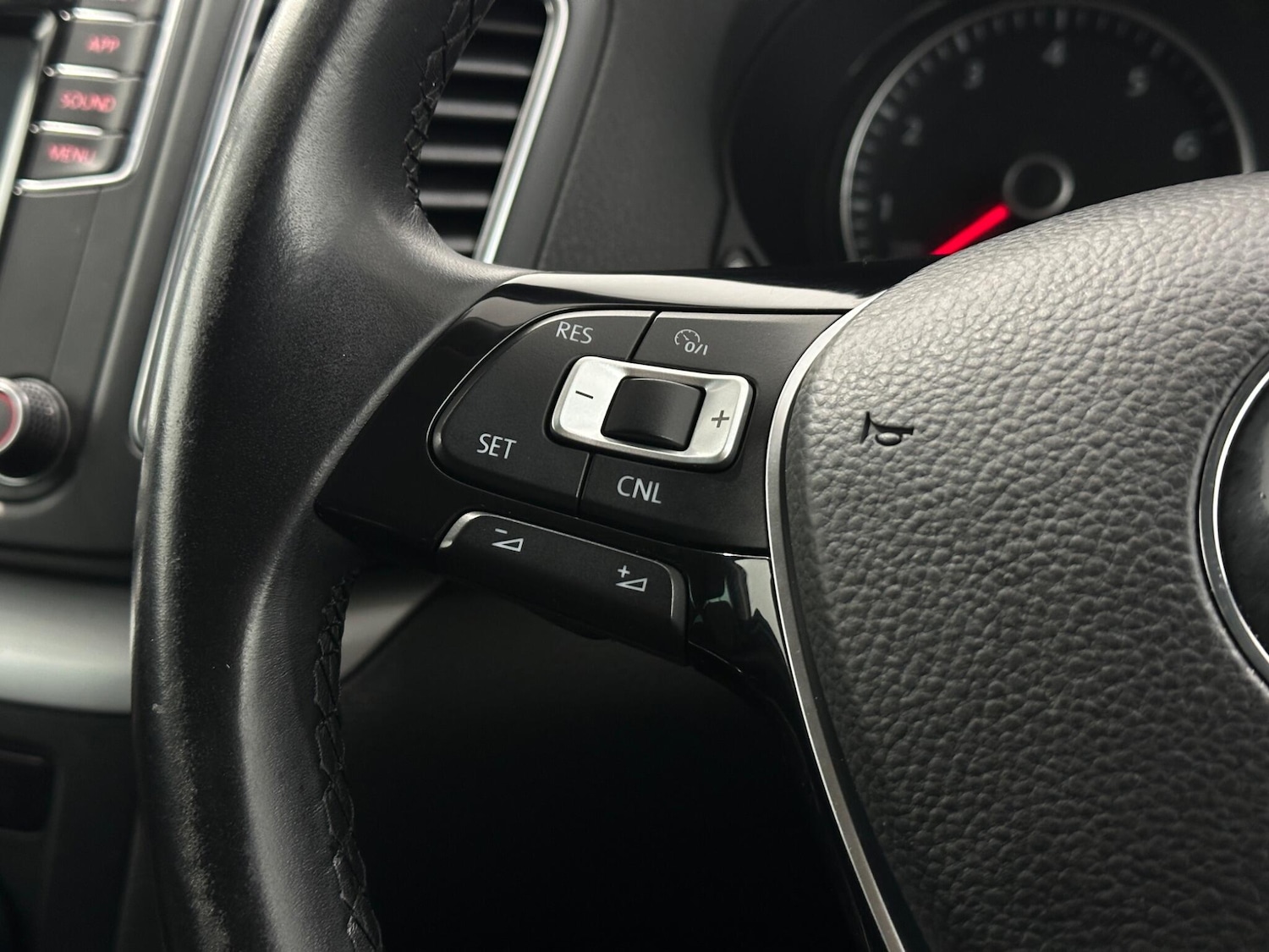 Used Volkswagen Sharan 2019 for sale - 76878940: Photo 13