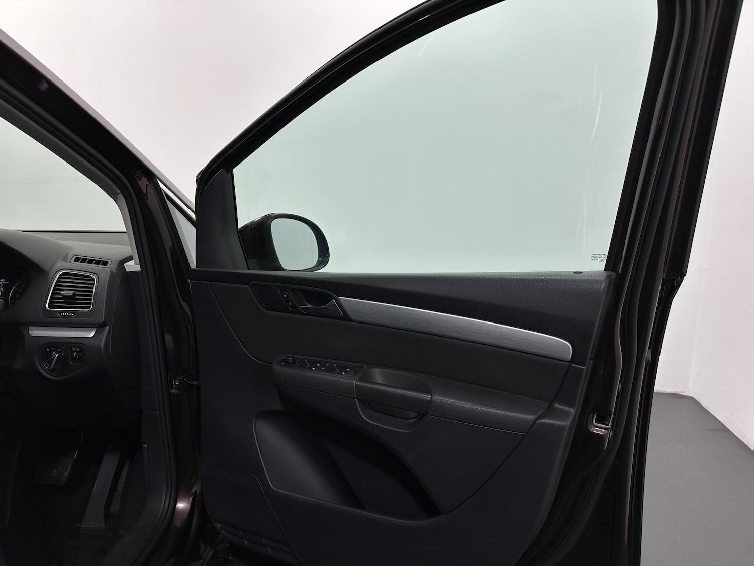 Used Volkswagen Sharan 2019 for sale - 76878940: Photo 29