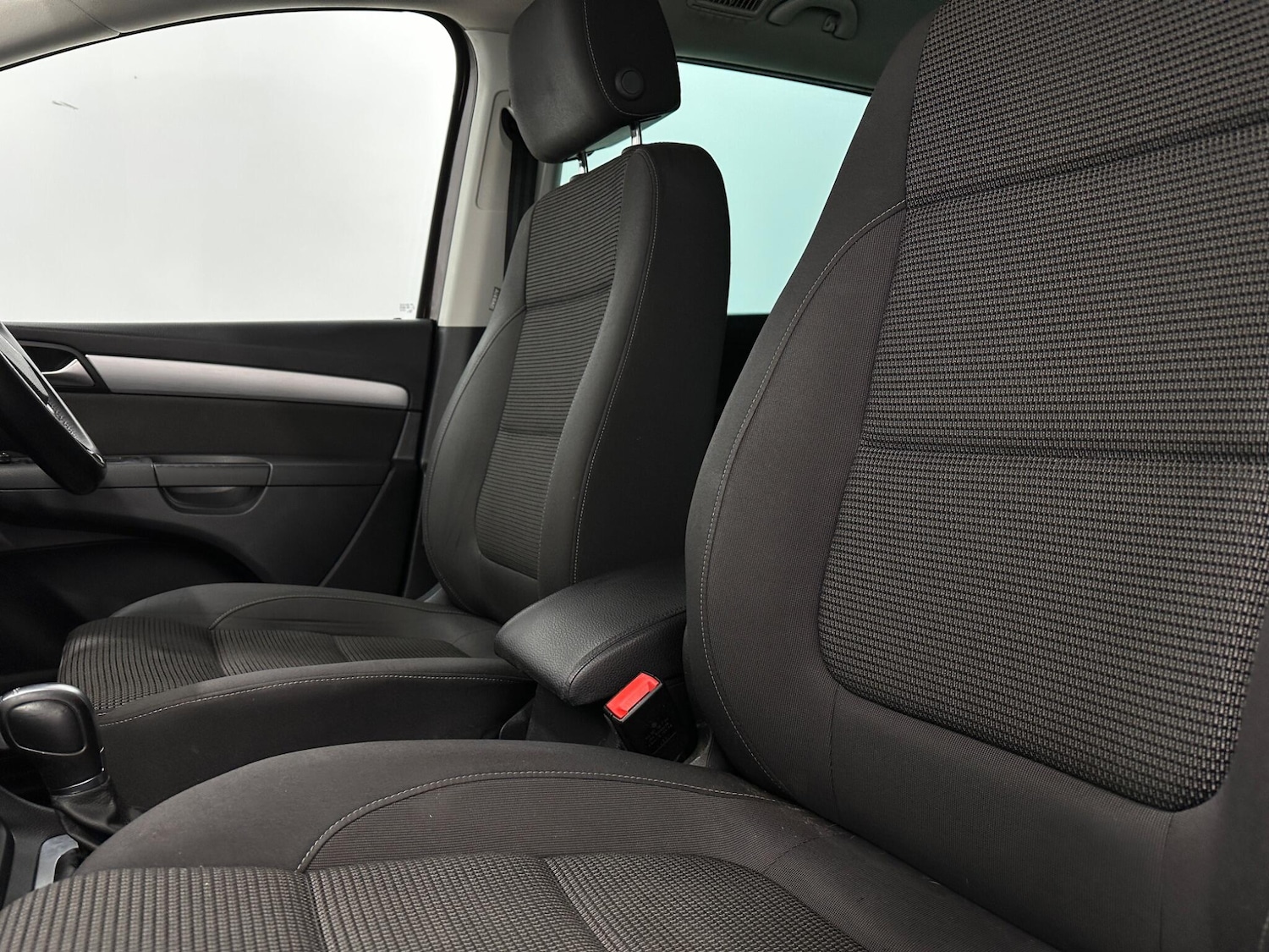 Used Volkswagen Sharan 2019 for sale - 76878940: Photo 31