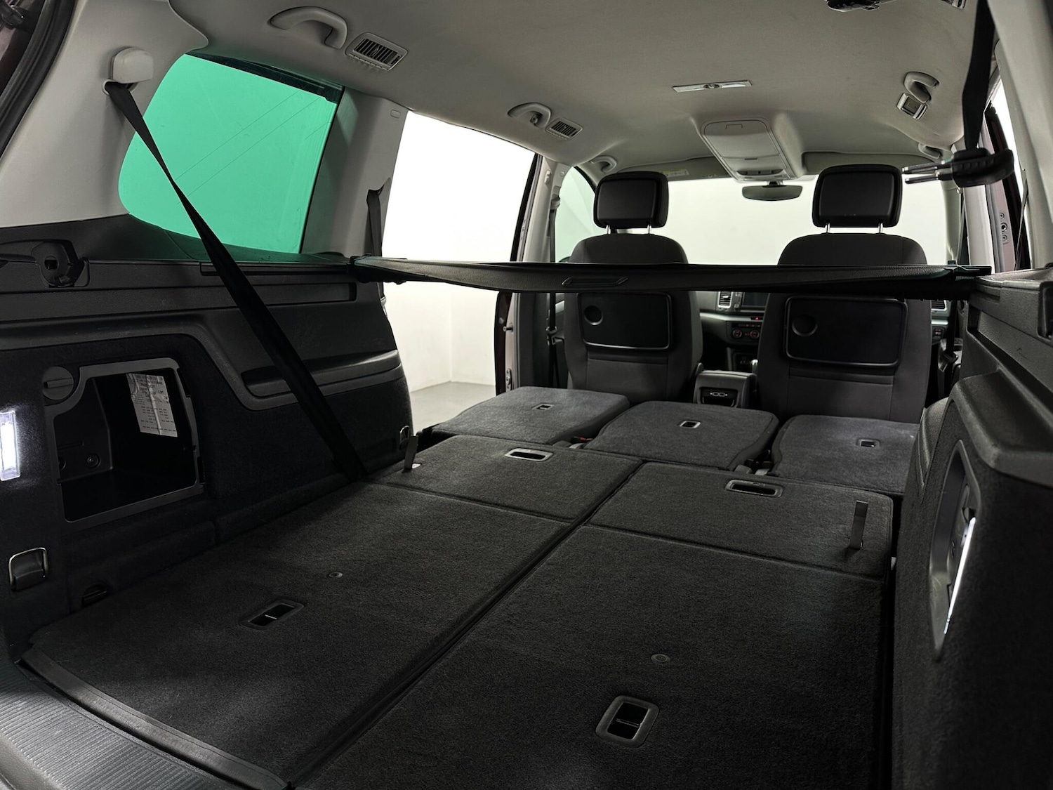 Used Volkswagen Sharan 2019 for sale - 76878940: Photo 39