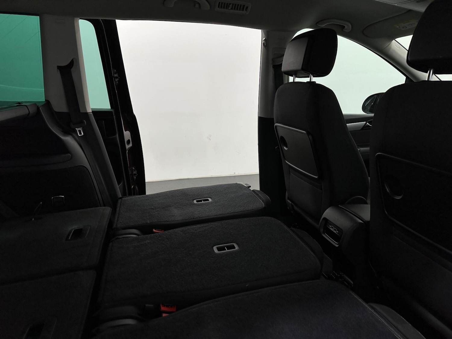 Used Volkswagen Sharan 2019 for sale - 76878940: Photo 40