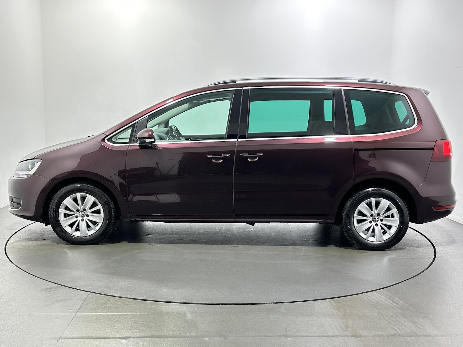 Used Volkswagen Sharan 2019 for sale - 76878940: Photo 5
