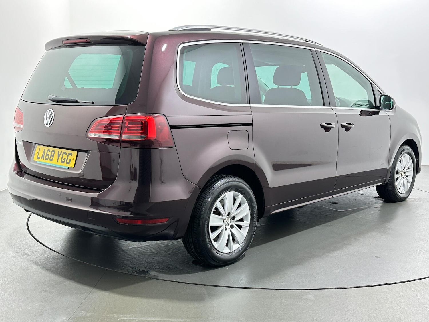 Used Volkswagen Sharan 2019 for sale - 76878940: Photo 8