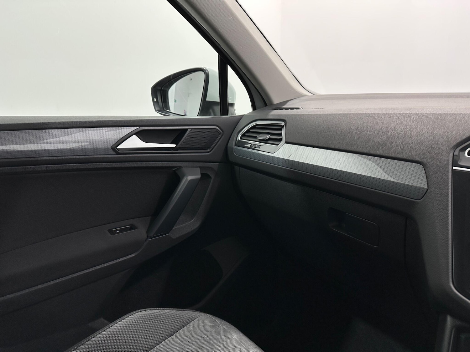 Used Volkswagen Tiguan 2022 for sale - 77109706: Photo 25