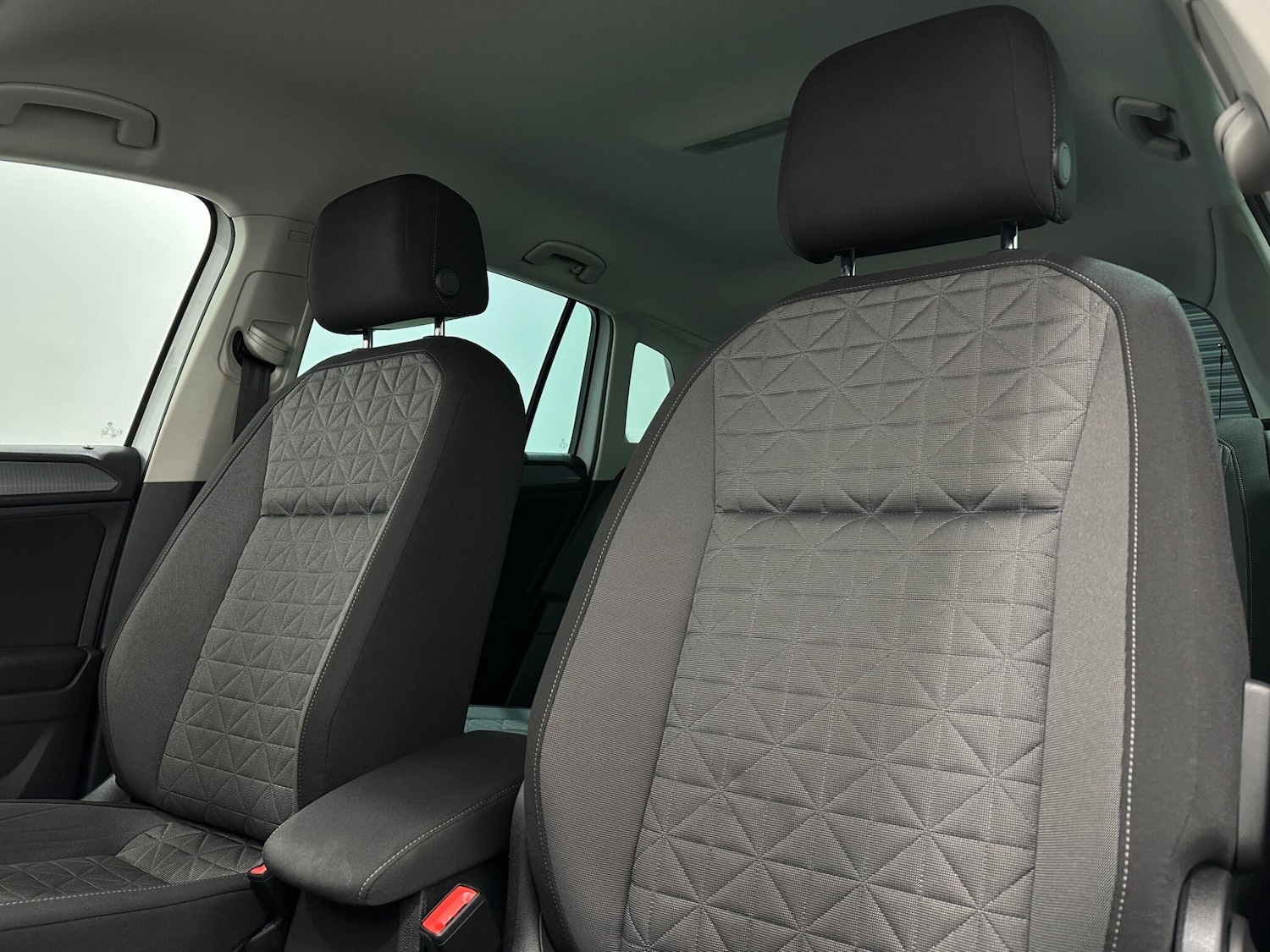 Used Volkswagen Tiguan 2022 for sale - 77109706: Photo 34