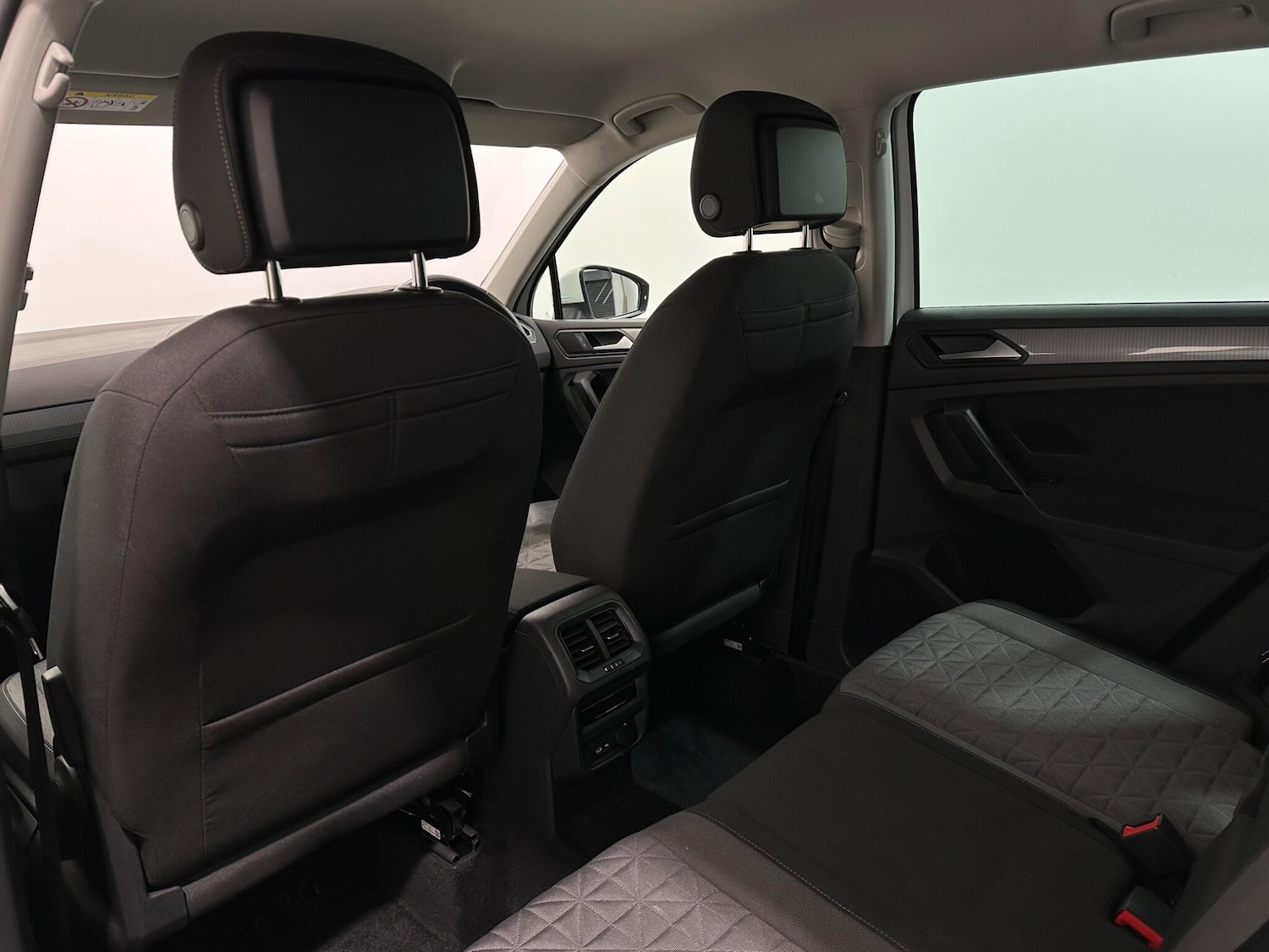 Used Volkswagen Tiguan 2022 for sale - 77109706: Photo 36