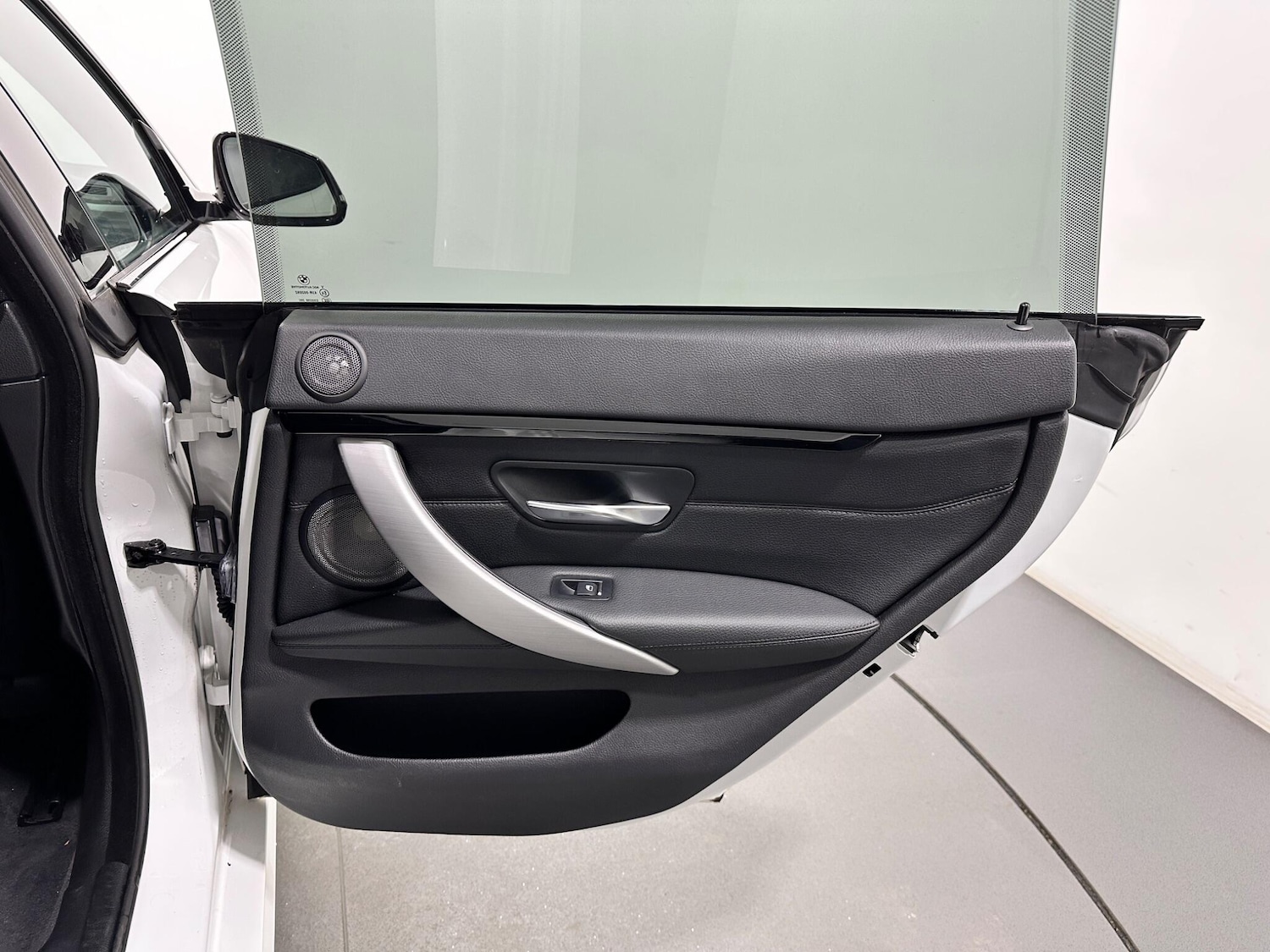 Used BMW 4 Series 2018 for sale - 77671183: Photo 43