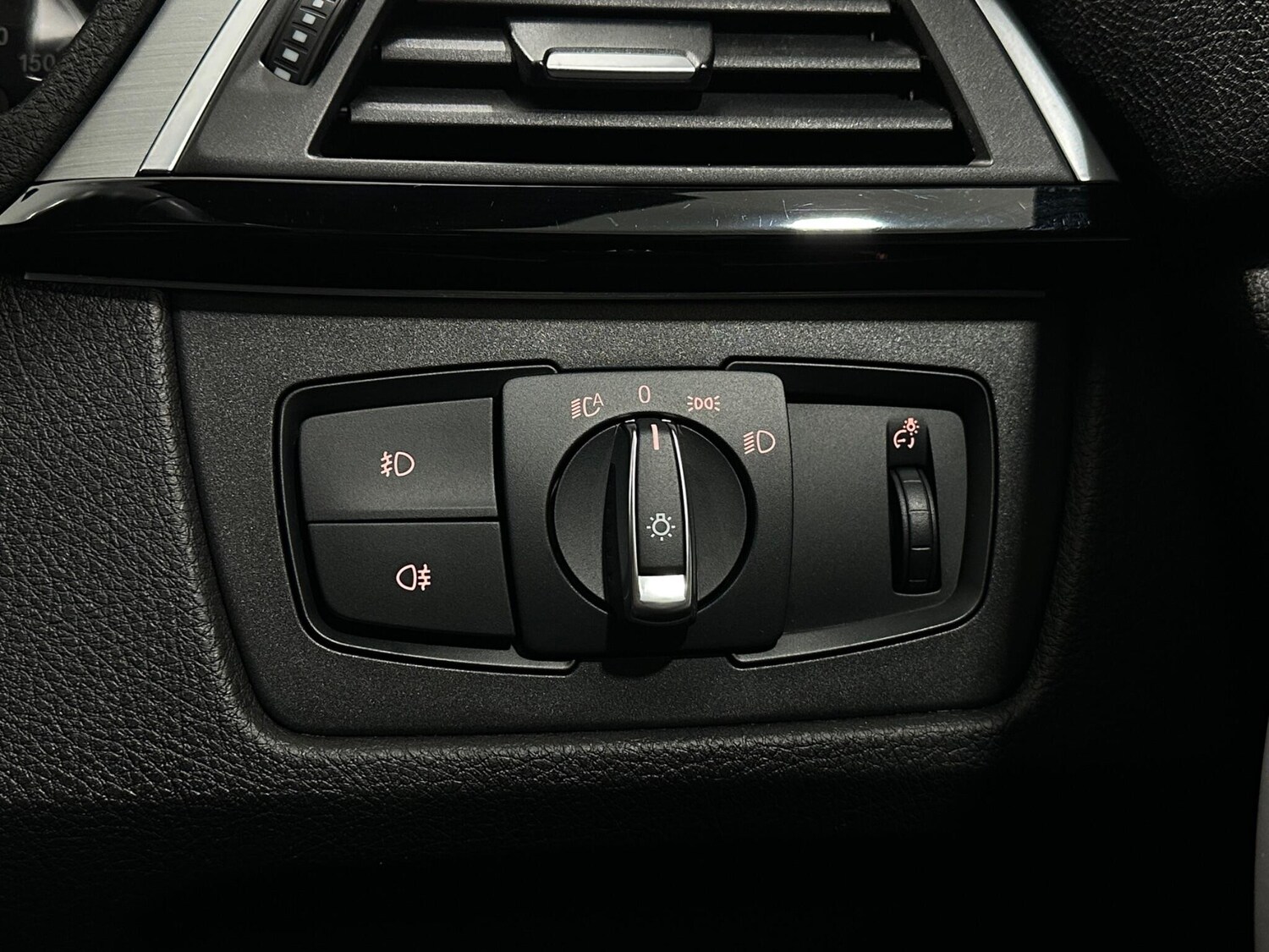 Used BMW 4 Series 2017 for sale - 78170790: Photo 18