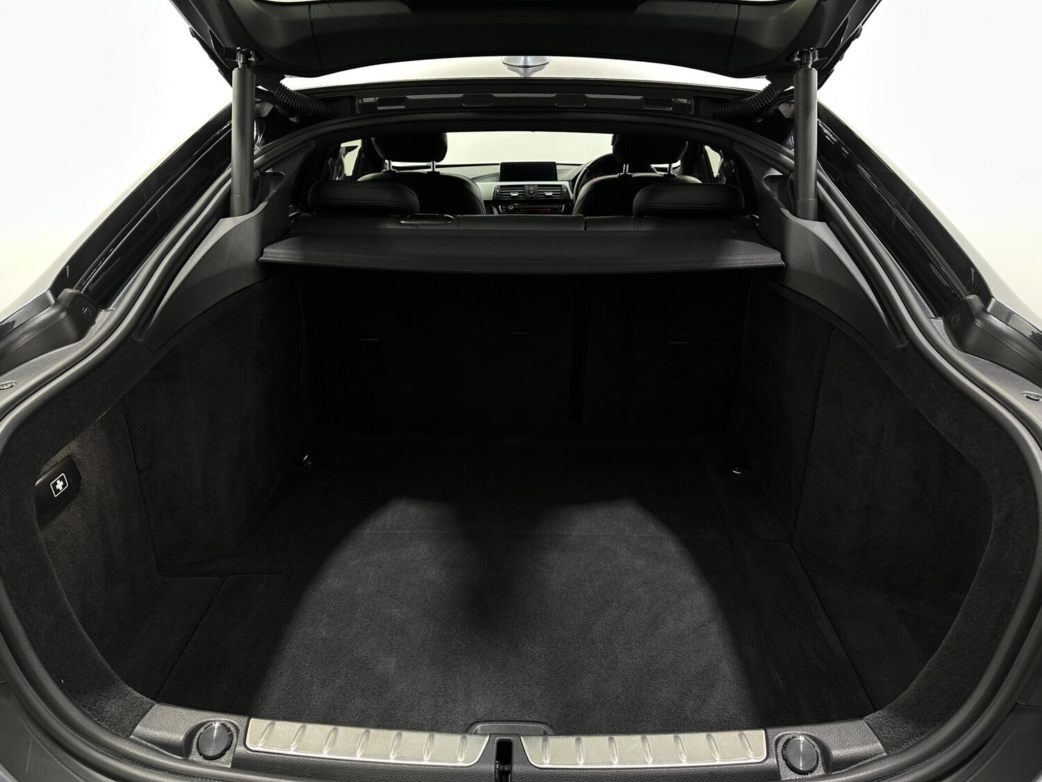 Used BMW 4 Series 2017 for sale - 78170790: Photo 50