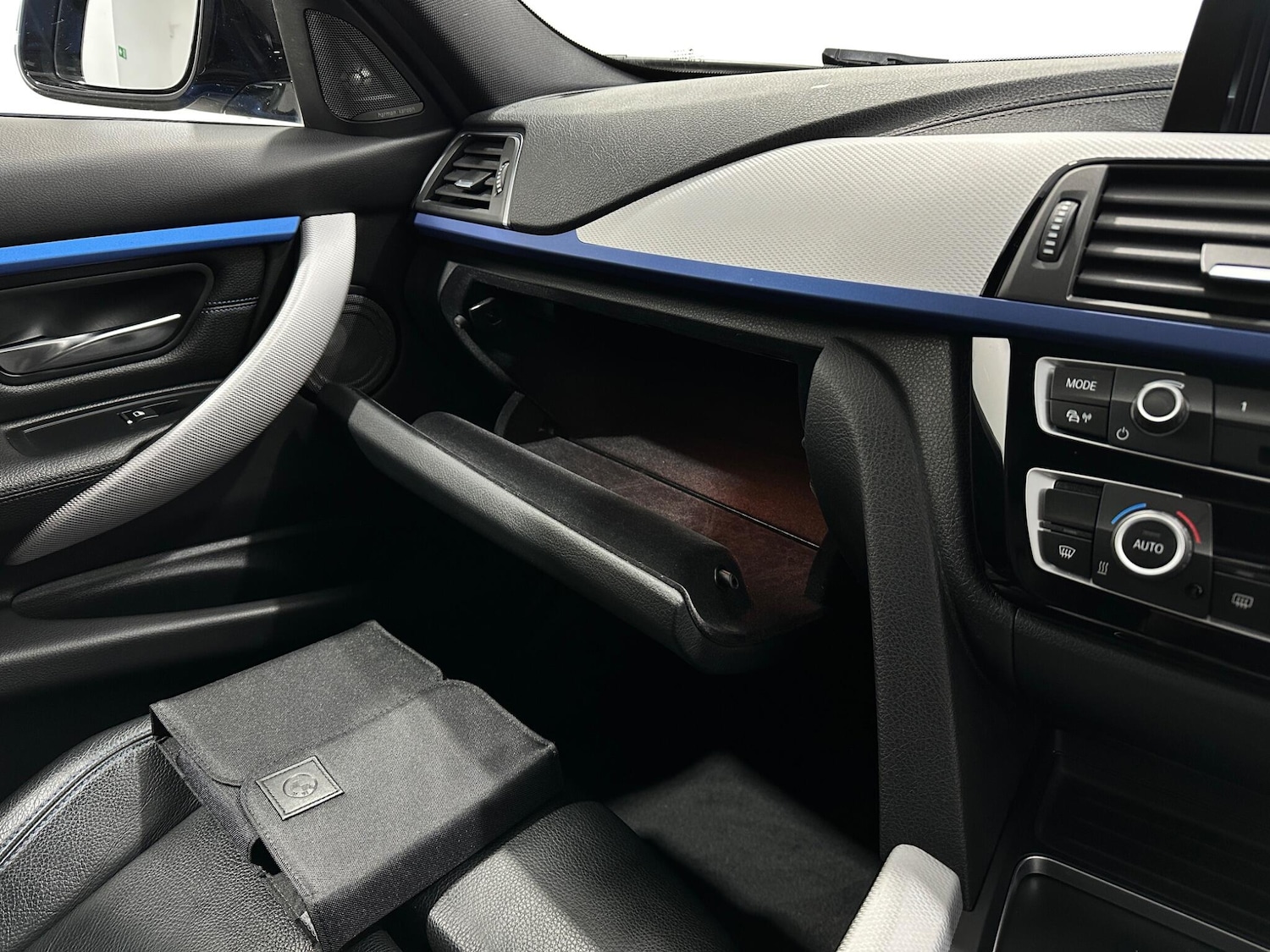 Used BMW 3 Series for sale - 77599126: Photo 28