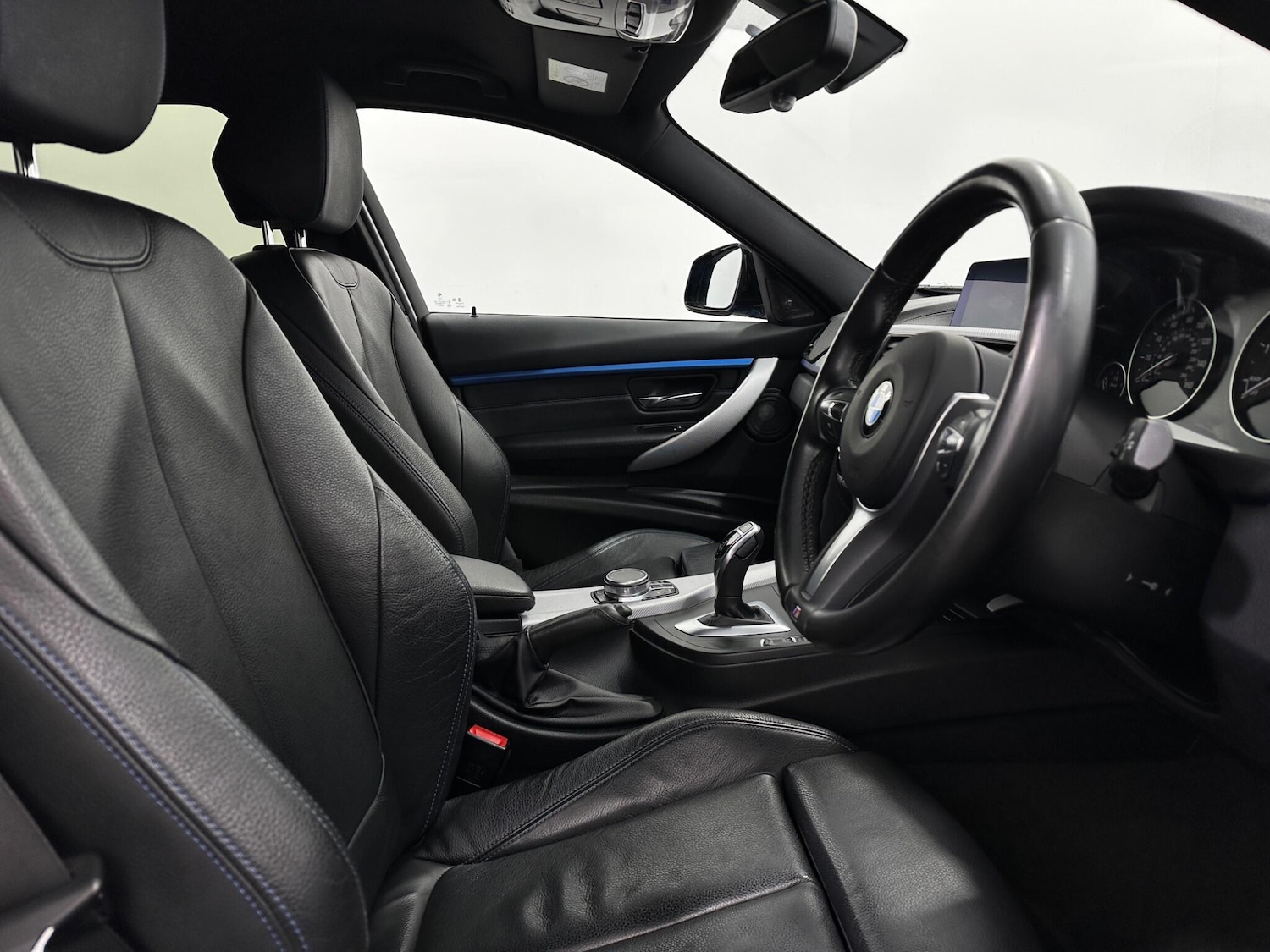 Used BMW 3 Series for sale - 77599126: Photo 32