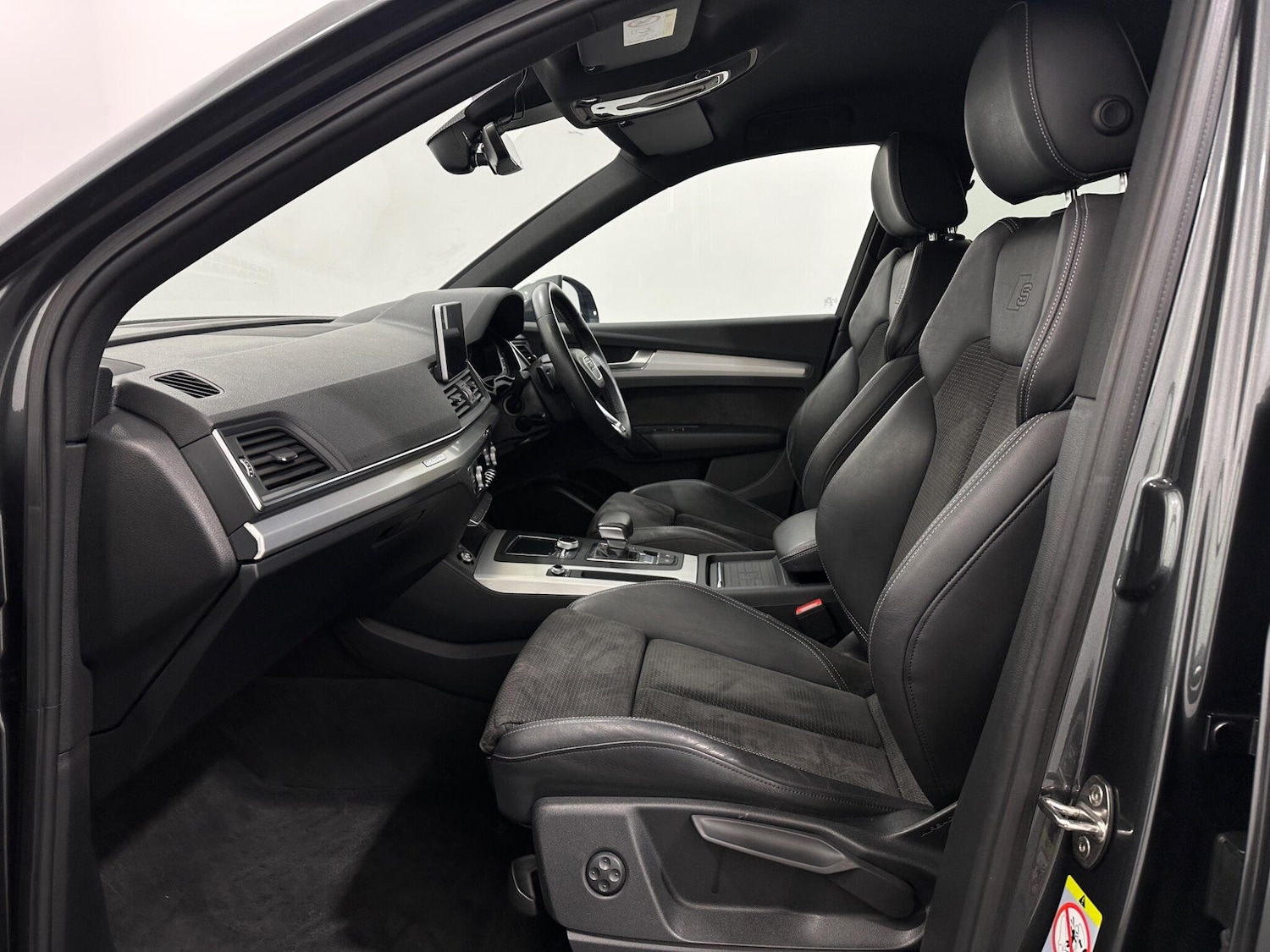 Used Audi Q5 2020 for sale - 77067012: Photo 36