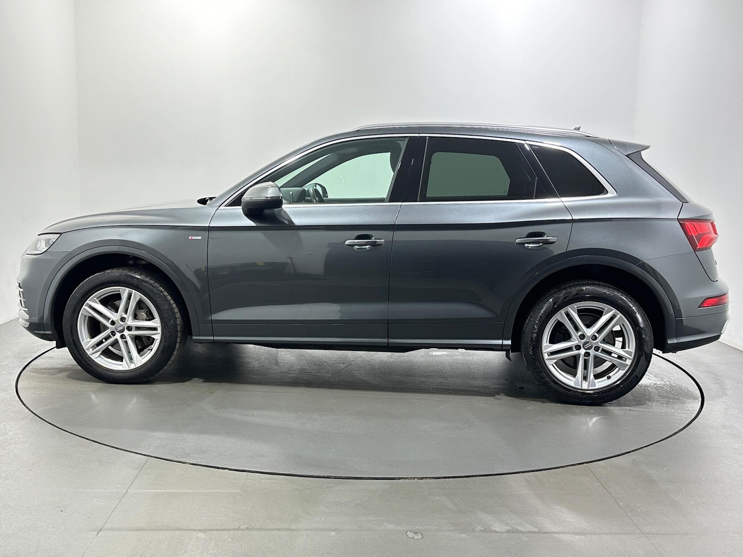 Used Audi Q5 2020 for sale - 77067012: Photo 5