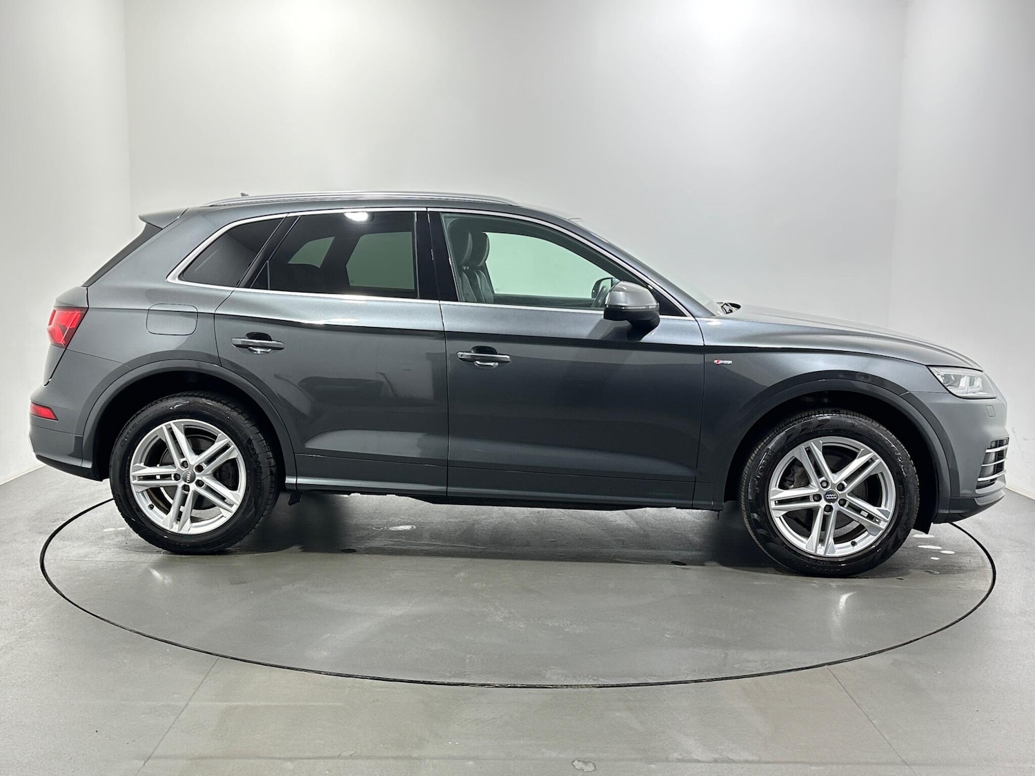 Used Audi Q5 2020 for sale - 77067012: Photo 9
