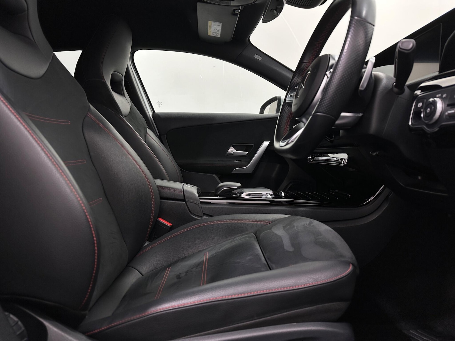 Used Mercedes-Benz A-Class 2019 for sale - 76878605: Photo 30