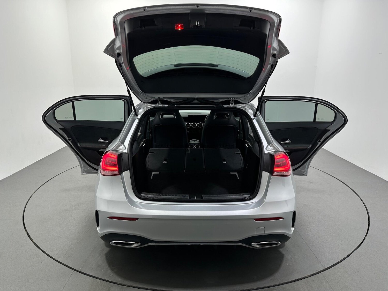 Used Mercedes-Benz A-Class 2019 for sale - 76878605: Photo 40