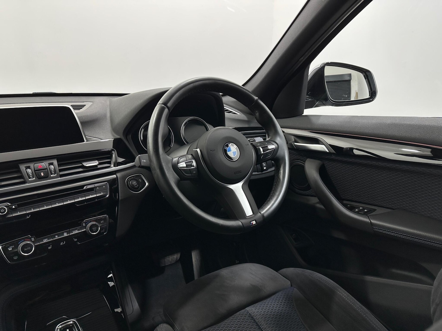 Used BMW X1 2019 for sale - 77396325: Photo 12